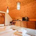 Mikulášska Hotel 3*