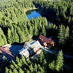 Szálloda Mikulášska Deménvölgy
