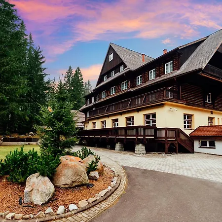 Mikulasska Hotel