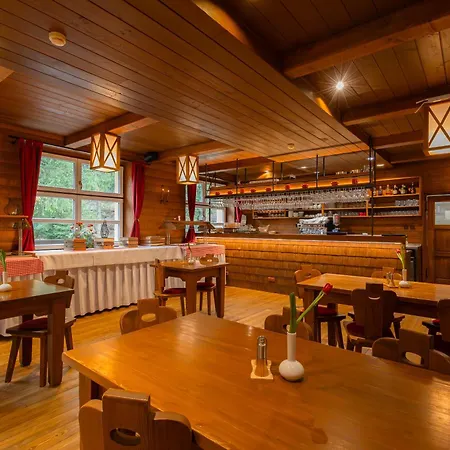 Hotel Mikulášska 3*